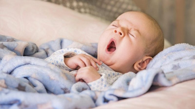 Yenidoğan Bebek Uyku Temelleri! Bebek Nasıl Uyutulur?