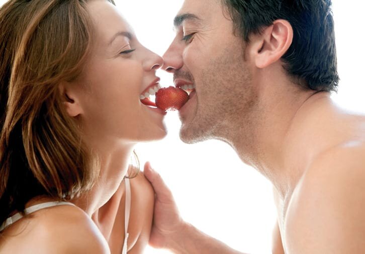 Daha İyi Bir Oral Seks Deneyimi İçin Erkeklere 10 Tavsiye!