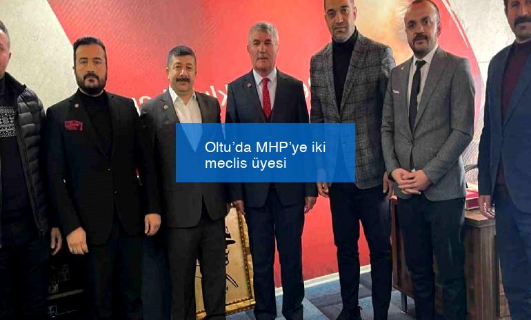 Oltu’da MHP’ye iki meclis üyesi