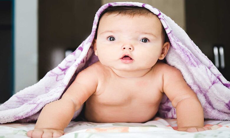 Bebeklerde Köpüklü Tükürük Neden Olur?