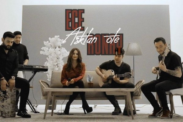 Sempatik fenomen Ece Ronay ‘Aşktan Öte’ cover şarkısını yayınladı!